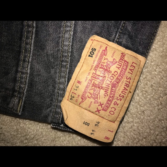 Leviโs 501 Jeans - Picture 3 of 3